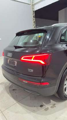 AUDI-Q5-2018