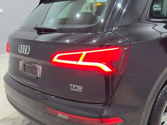 AUDI-Q5-2.0 TFSI GASOLINA ATTRACTION S TRONIC AUDI-Q5-2018