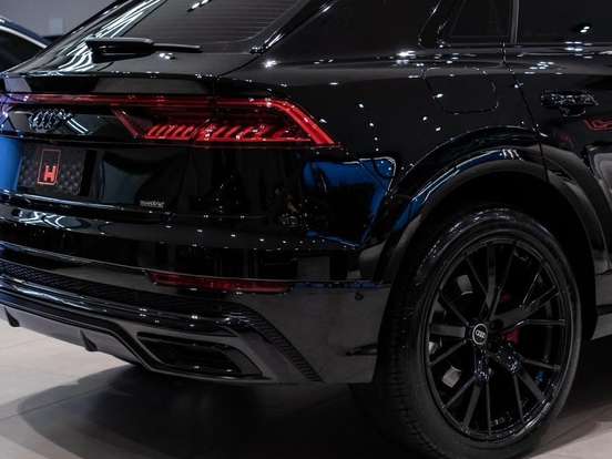 AUDI-Q8-3.0 TFSI GASOLINA PERFORMANCE BLACK QUATTRO TIPTRONIC AUDI-Q8-2022