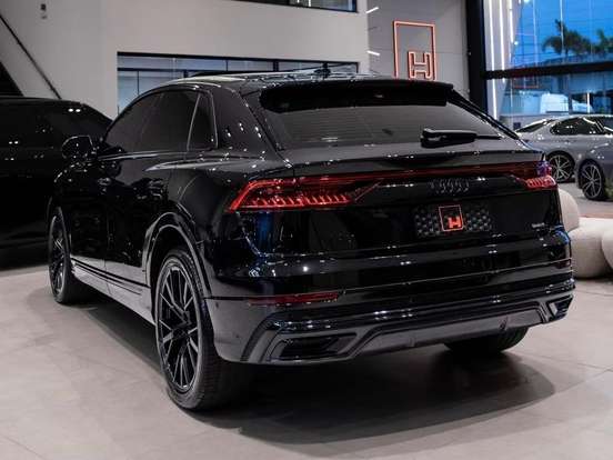 AUDI-Q8-3.0 TFSI GASOLINA PERFORMANCE BLACK QUATTRO TIPTRONIC AUDI-Q8-2022