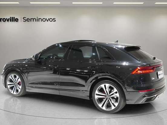 AUDI-Q8-3.0 TFSI GASOLINA PERFORMANCE BLACK QUATTRO TIPTRONIC AUDI-Q8-2022