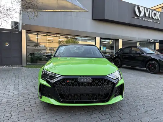 AUDI-RS3-2025