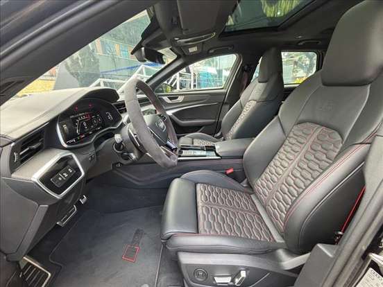 AUDI-RS6-2025