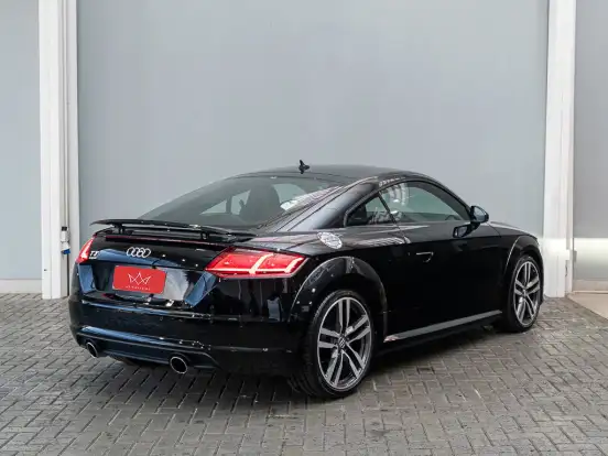 AUDI-TT-2015