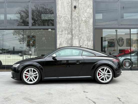 AUDI-TT-2015