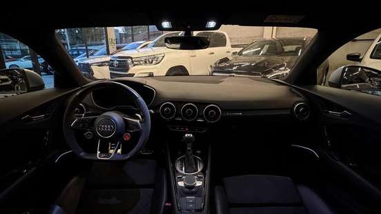 AUDI-TT RS-2020