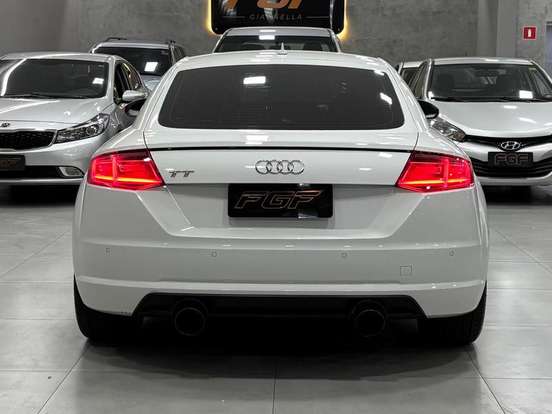 AUDI-TTS-2015