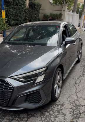 AUDI-A3-2021