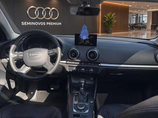 AUDI-A3-1.4 TFSI SEDAN 16V GASOLINA 4P S-TRONIC AUDI-A3-2015
