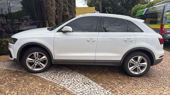 AUDI-Q3-2018