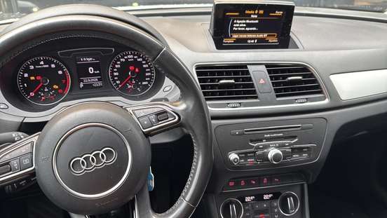 AUDI-Q3-2018