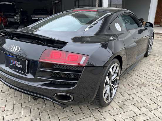 AUDI-R8-5.2 FSI QUATTRO V10 40V GASOLINA 2P R-TRONIC AUDI-R8-2011
