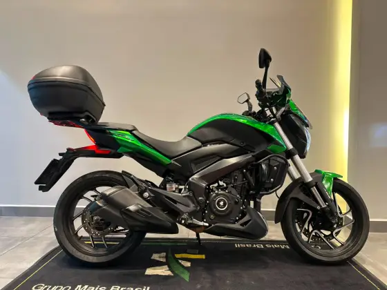 BAJAJ DOMINAR 400 