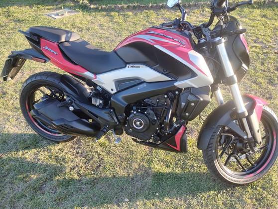 BAJAJ DOMINAR 250 