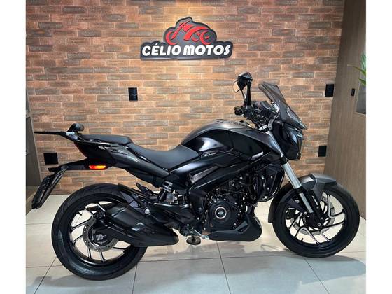 BAJAJ DOMINAR 400 