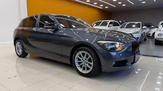 BMW-118i-2013