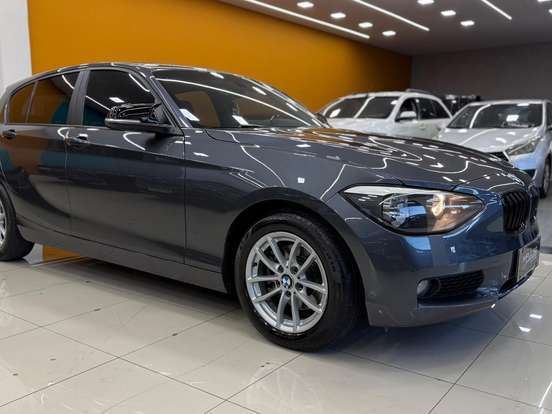 BMW-118i-1.6 16V TURBO GASOLINA 4P AUTOMÁTICO BMW-118i-2013