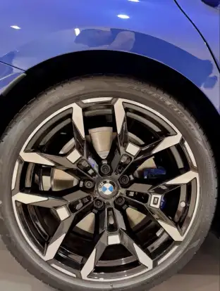BMW-320i-2026