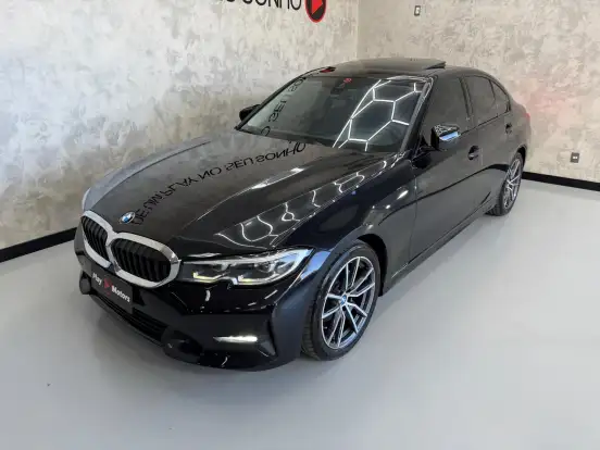 BMW-320i-2021