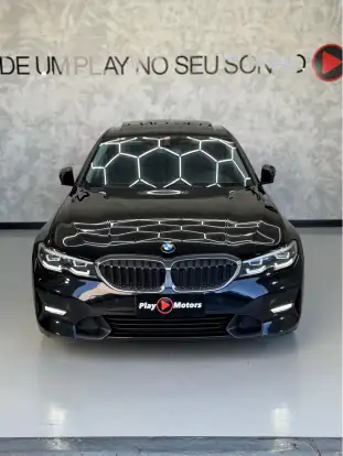 BMW-320i-2021