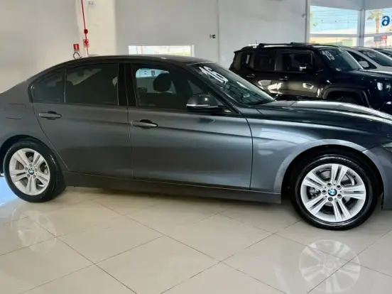 BMW-320i-2.0 SPORT 16V TURBO ACTIVE FLEX 4P AUTOMÁTICO BMW-320i-2016