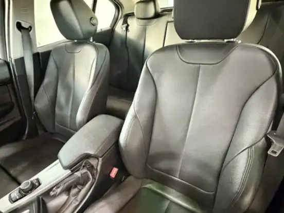 BMW-320i-2.0 SPORT 16V TURBO ACTIVE FLEX 4P AUTOMÁTICO BMW-320i-2016