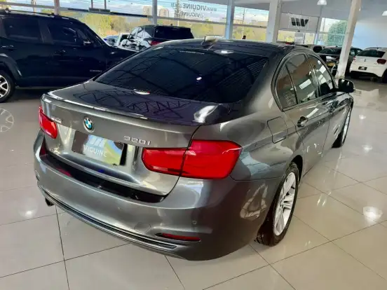 BMW-320i-2.0 SPORT 16V TURBO ACTIVE FLEX 4P AUTOMÁTICO BMW-320i-2016