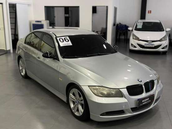 BMW-320i-2006