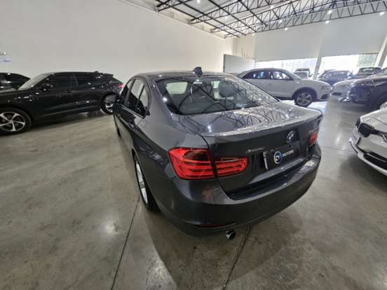 BMW-320i-2.0 16V TURBO ACTIVE FLEX 4P AUTOMÁTICO BMW-320i-2014