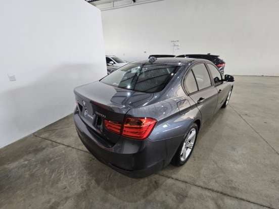 BMW-320i-2.0 16V TURBO ACTIVE FLEX 4P AUTOMÁTICO BMW-320i-2014