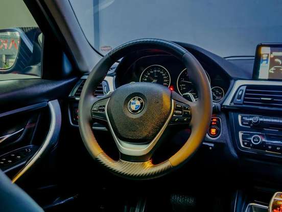 BMW-320i-2.0 16V TURBO ACTIVE FLEX 4P AUTOMÁTICO BMW-320i-2015