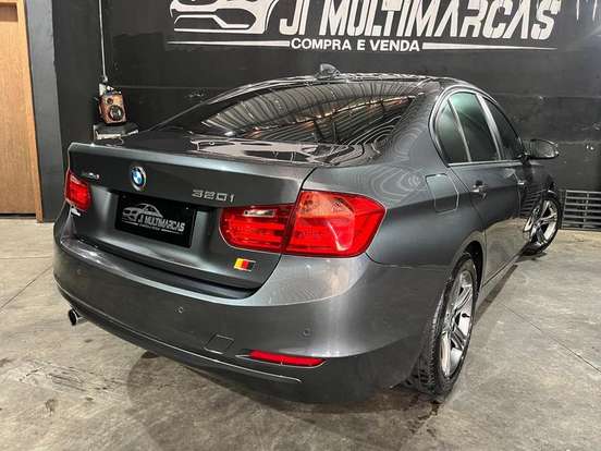BMW-320i-2.0 16V TURBO ACTIVE FLEX 4P AUTOMÁTICO BMW-320i-2014