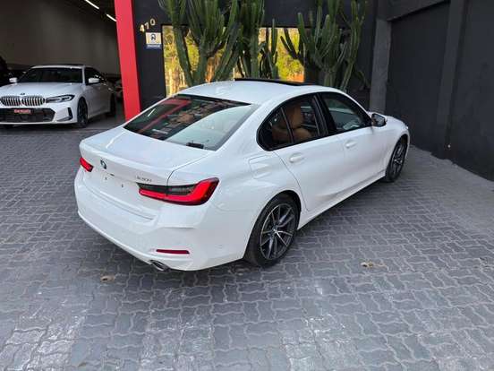 BMW-320i-2.0 16V TURBO FLEX SPORT GP AUTOMÁTICO BMW-320i-2025