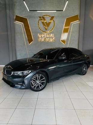 BMW-320i-2020