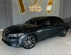 BMW 320i 2.0 16V TURBO GASOLINA M SPORT AUTOMÁTICO BMW 320i 2.0 16V TURBO GASOLINA M SPORT AUTOMÁTICO