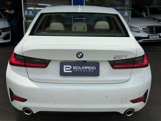 BMW-320i-2.0 16V TURBO GASOLINA SPORT AUTOMÁTICO BMW-320i-2020