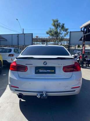 BMW-320i-2016
