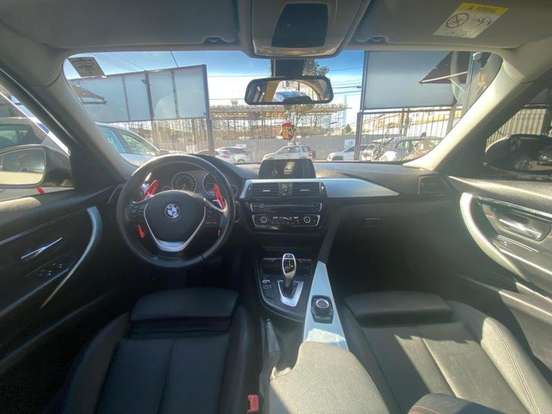 BMW-320i-2016
