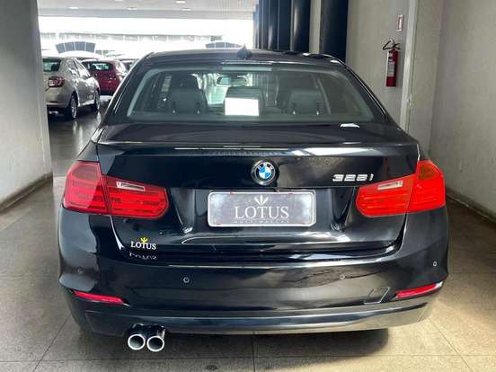 BMW-328i-2013