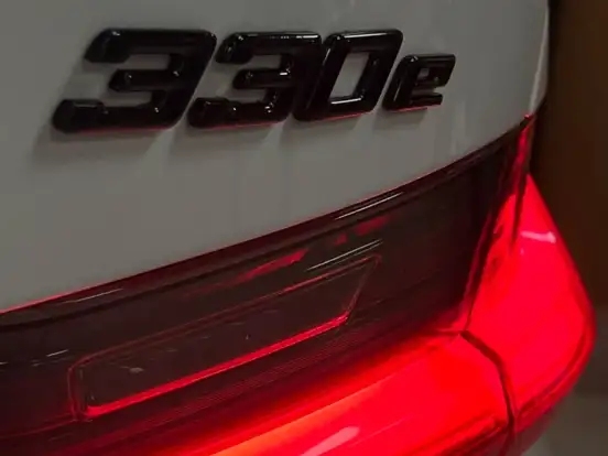 BMW-330e-2.0 16V TURBO HÍBRIDO M SPORT AUTOMÁTICO BMW-330e-2021
