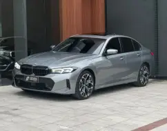 BMW 330e 2.0 16V TURBO HÍBRIDO M SPORT AUTOMÁTICO BMW 330e 2.0 16V TURBO HÍBRIDO M SPORT AUTOMÁTICO