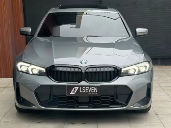BMW-330e-2.0 16V TURBO HÍBRIDO M SPORT AUTOMÁTICO BMW-330e-2024