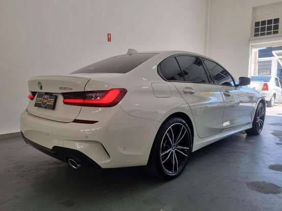 BMW-330e-2.0 16V TURBO HÍBRIDO M SPORT AUTOMÁTICO BMW-330e-2021