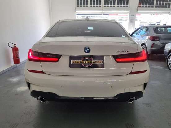 BMW-330e-2.0 16V TURBO HÍBRIDO M SPORT AUTOMÁTICO BMW-330e-2021