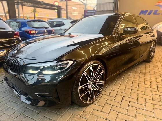 BMW 330i 2.0 16V TURBO GASOLINA M SPORT AUTOMÁTICO