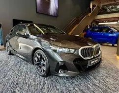 BMW 530e 2.0 TWINPOWER PHEV M SPORT AUTOMÁTICO BMW 530e 2.0 TWINPOWER PHEV M SPORT AUTOMÁTICO