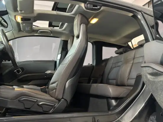 BMW-i3-ELÉTRICO eDRIVE UNIQUE FOREVER AUTOMÁTICO BMW-i3-2022