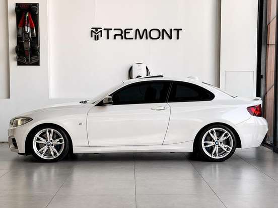 BMW-M 235i-2015
