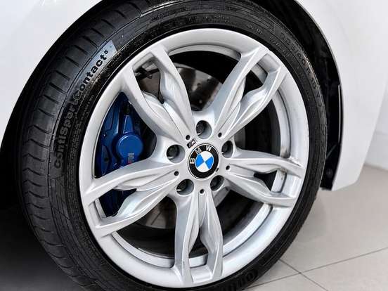 BMW-M 235i-2015