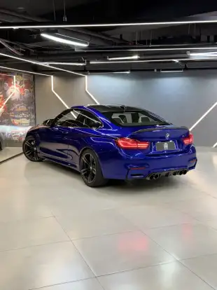 BMW-M4-2019
